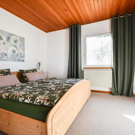 Jagdhaus Maja Casa de Férias *